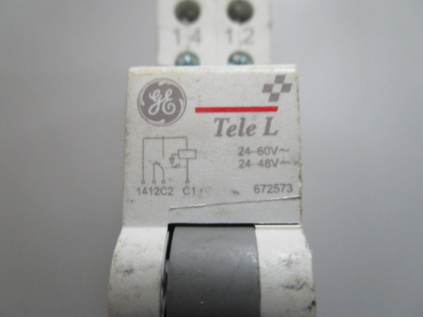 *NEW* 0820 GE Tele L Circuit Breaker 672573