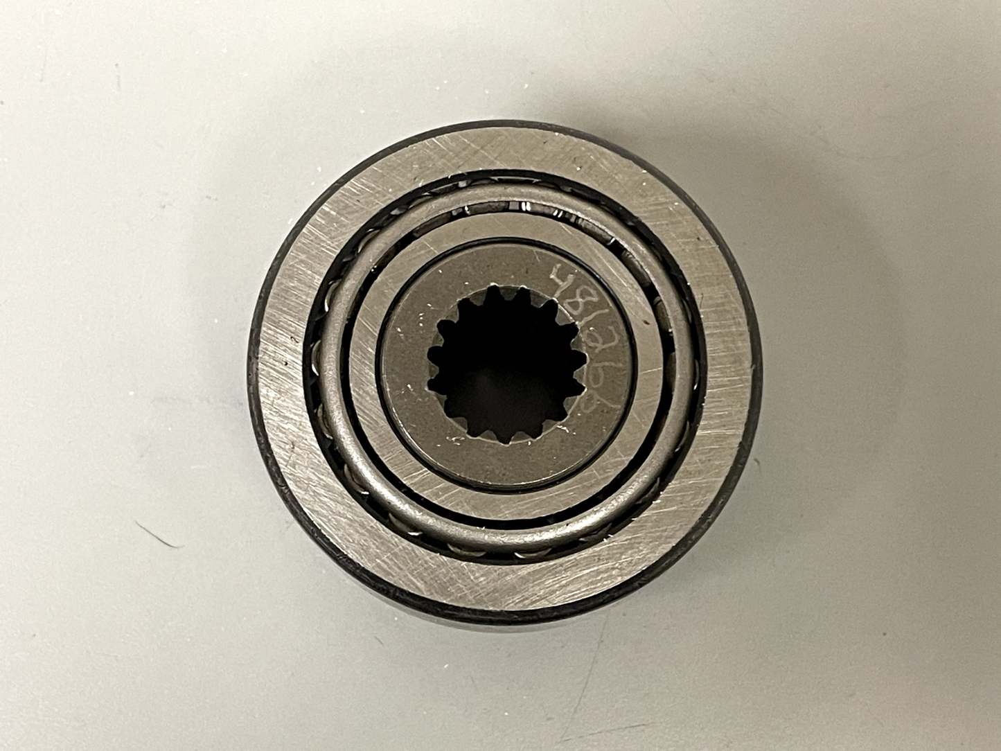 *NEW OEM* 0670 Mercury Quicksilver Pinion Gear Assembly FA481266