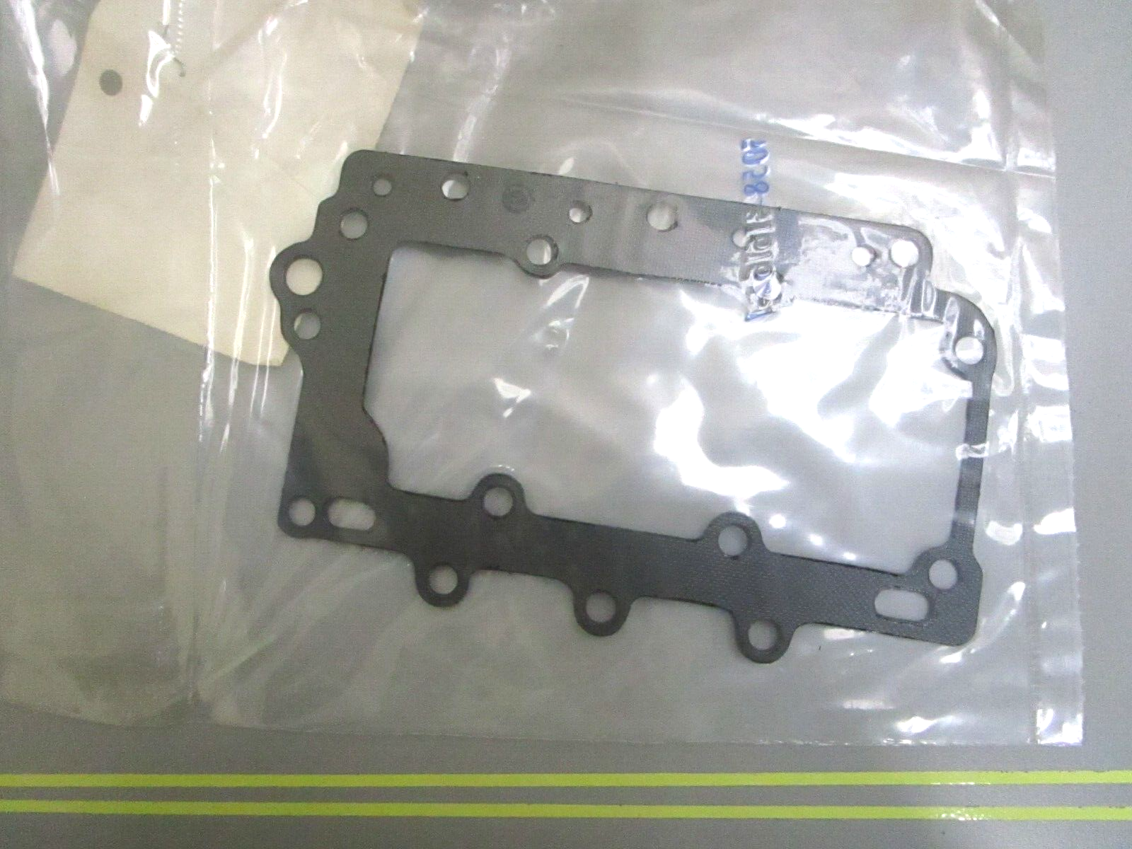*NEW OEM* 0750 OMC Johnson Evinrude GASKET 316162 0316162