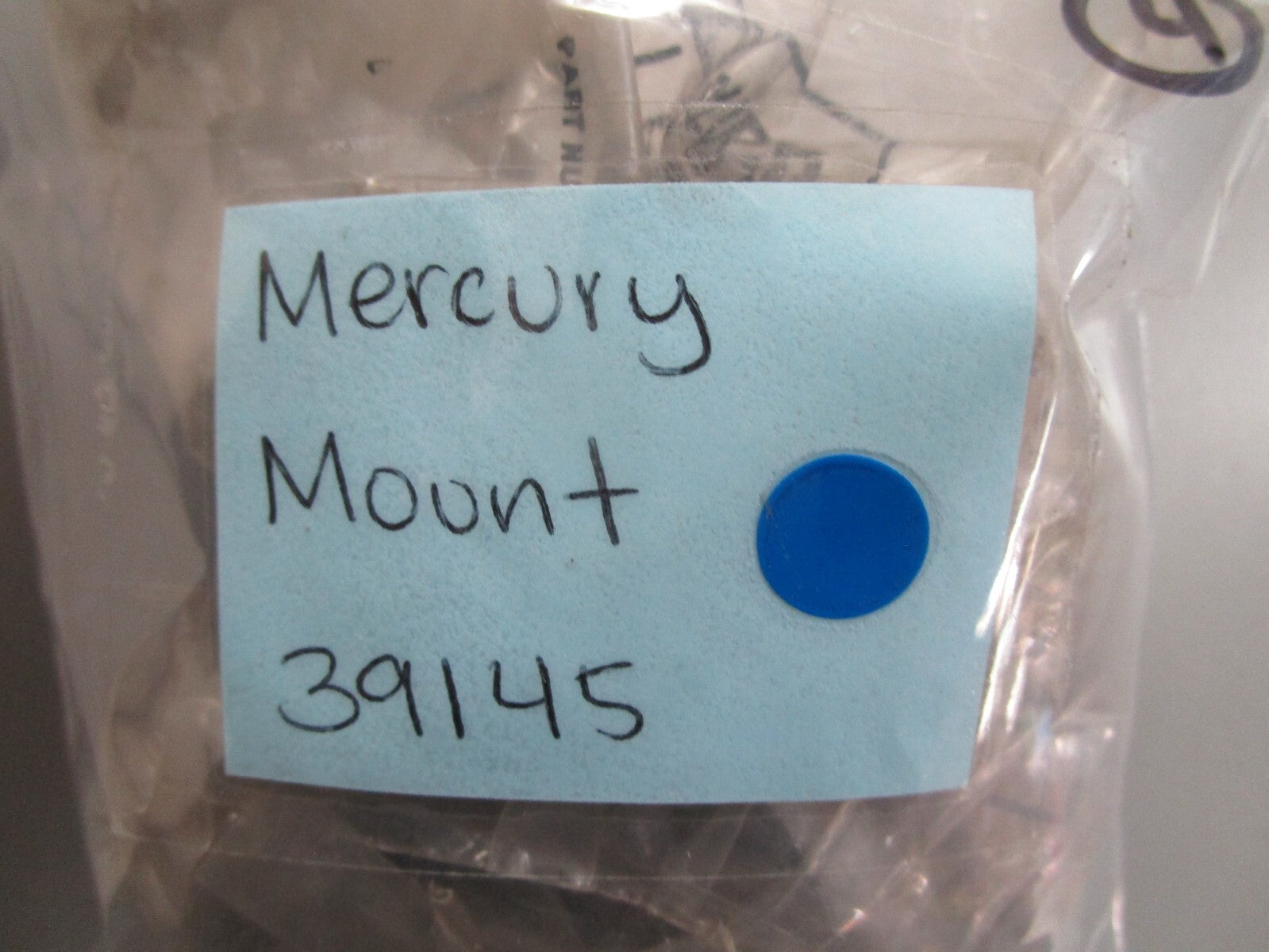 *NEW OEM* 0820 Mercury Quicksilver Mount 39145