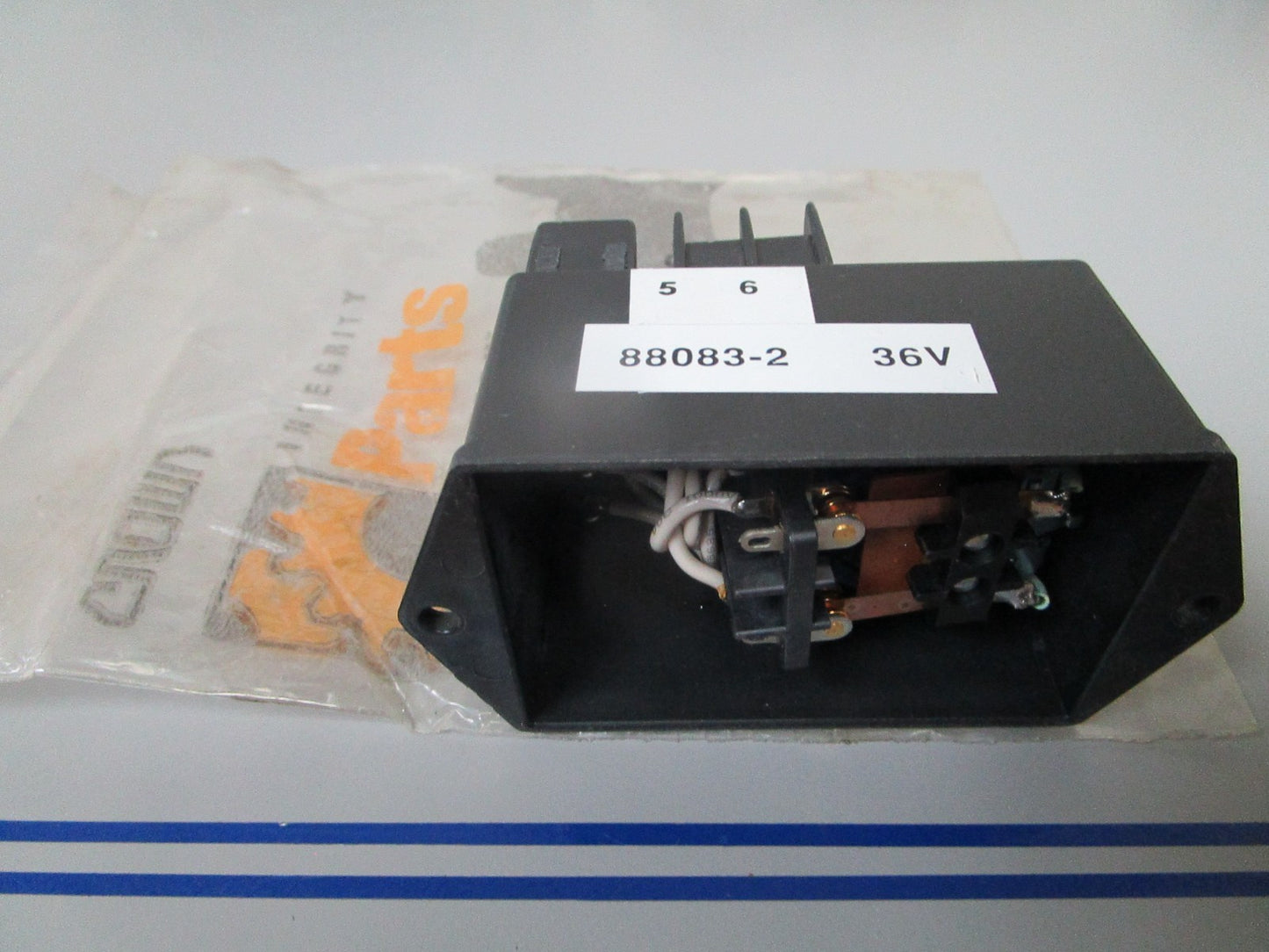 *NEW OEM* 0720 Crown 36V Forklift Truck Relay 088083-2 88083-2