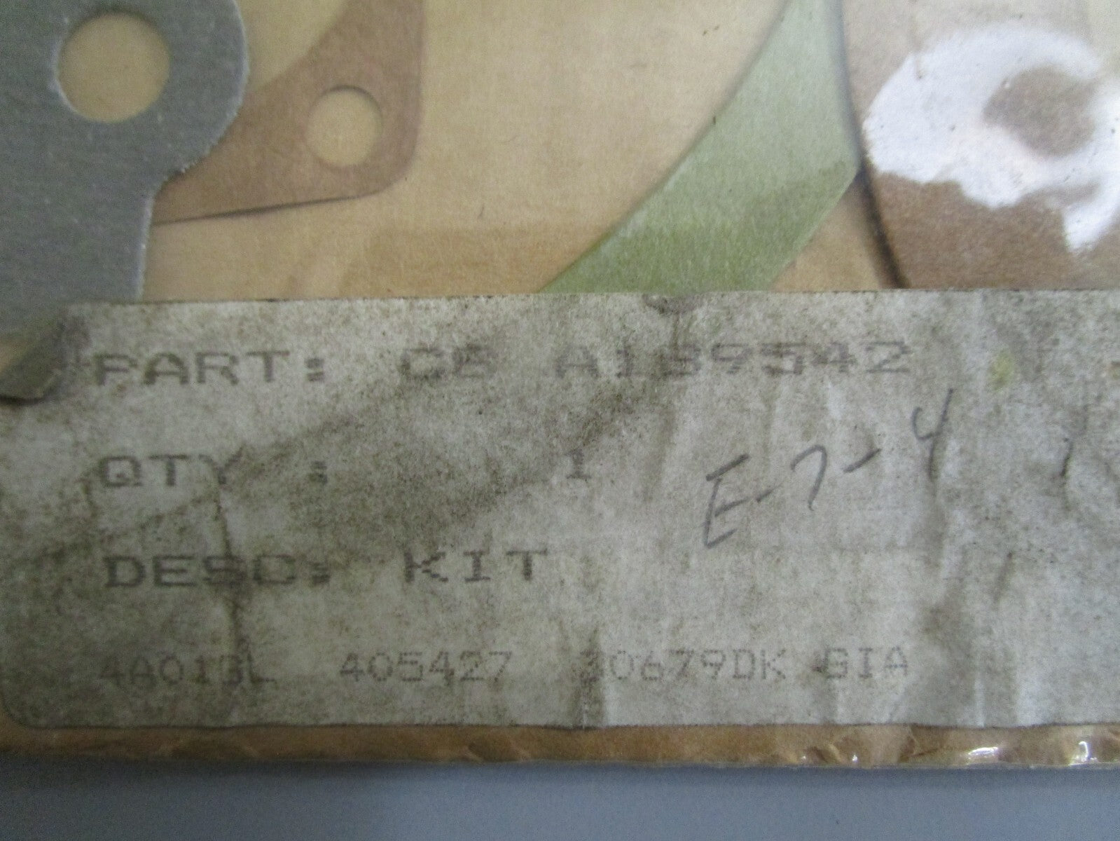 *NEW OEM* 0820 Case IH Gasket Set A189542