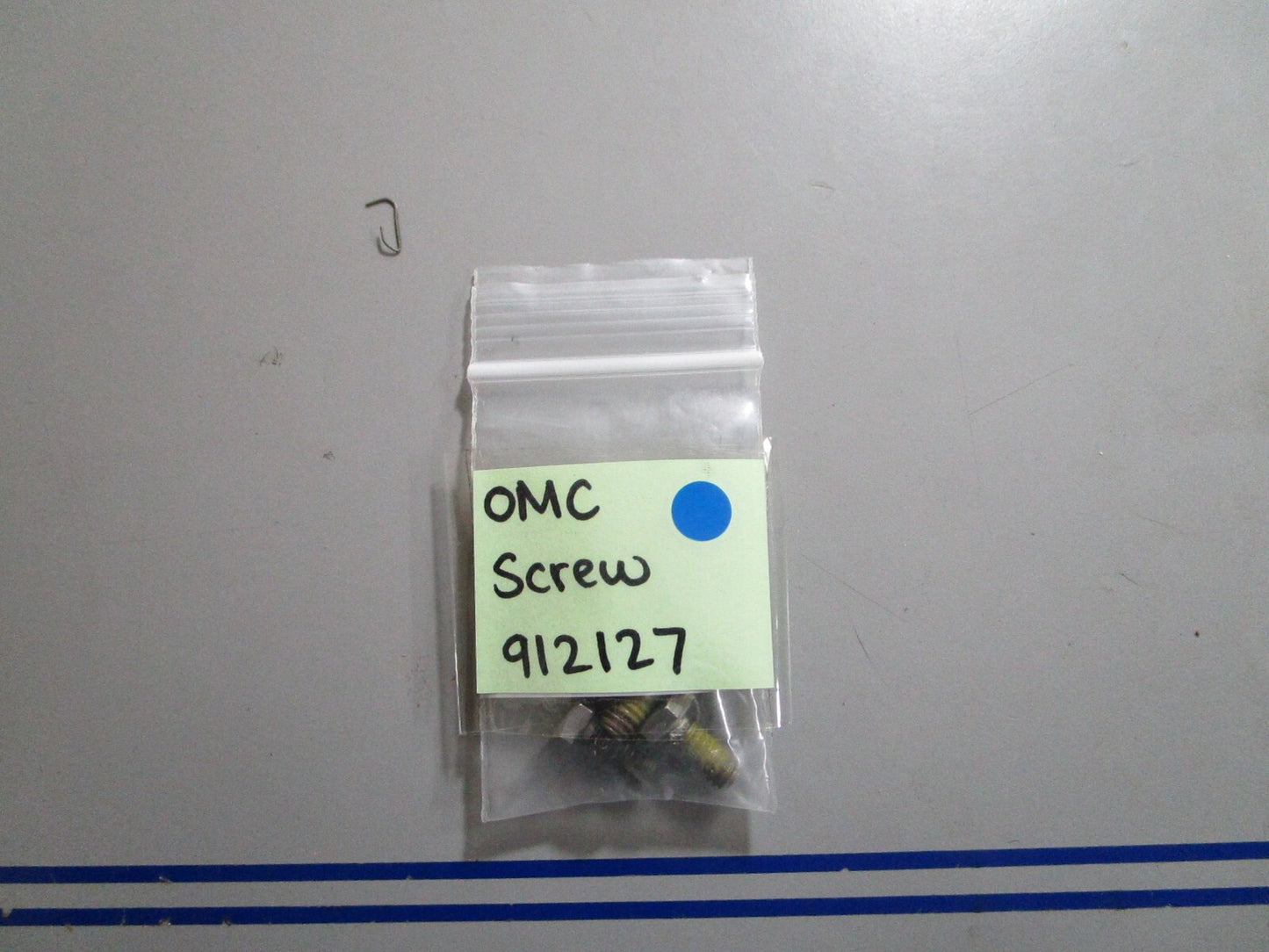 *NEW OEM* (LOT OF 5) 0810 OMC Johnson Evinrude Screw 912127 0912127