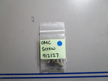 *NEW OEM* (LOT OF 5) 0810 OMC Johnson Evinrude Screw 912127 0912127