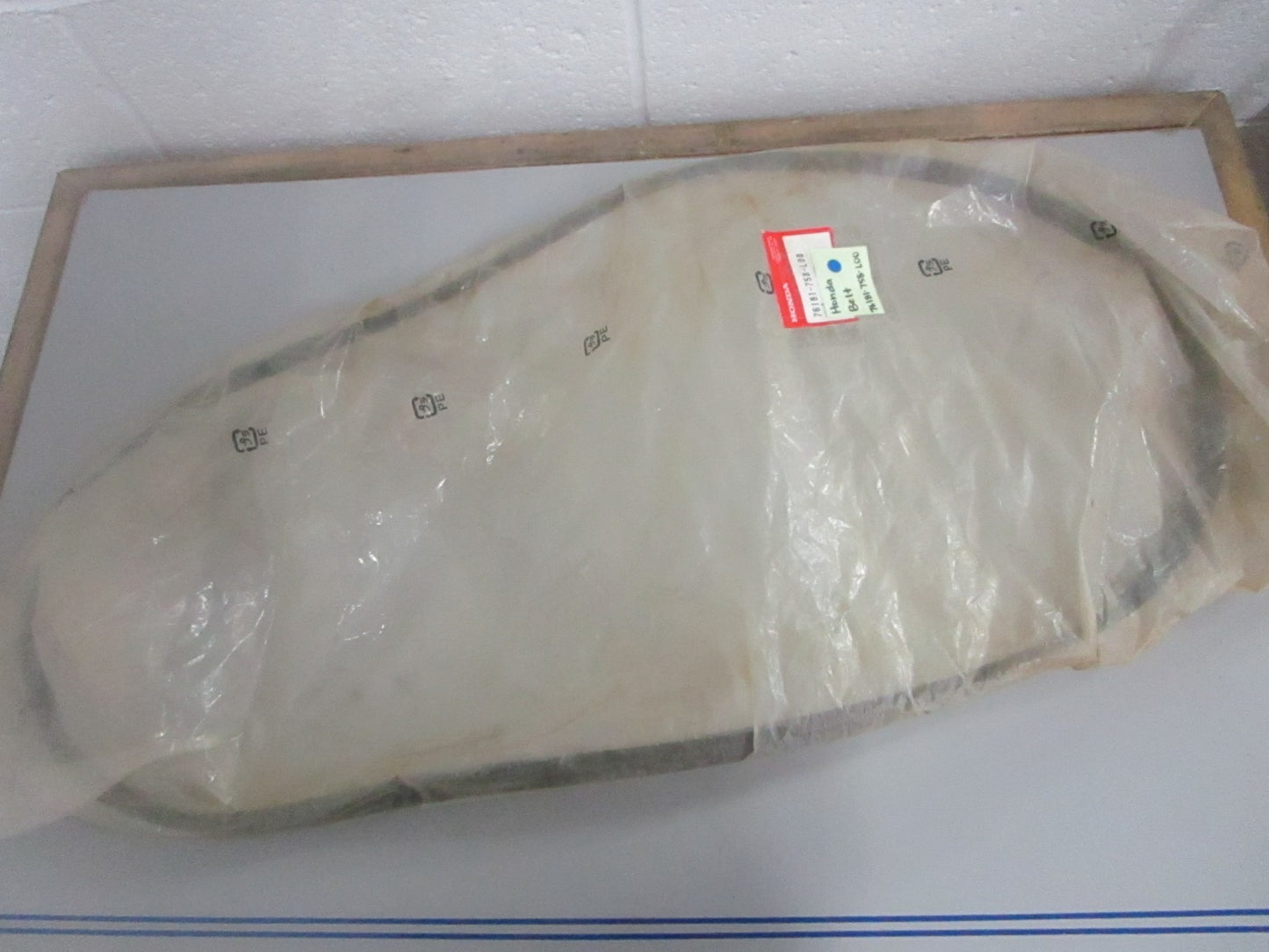 *NEW OEM* 0820 Honda Belt 76181-758-L00