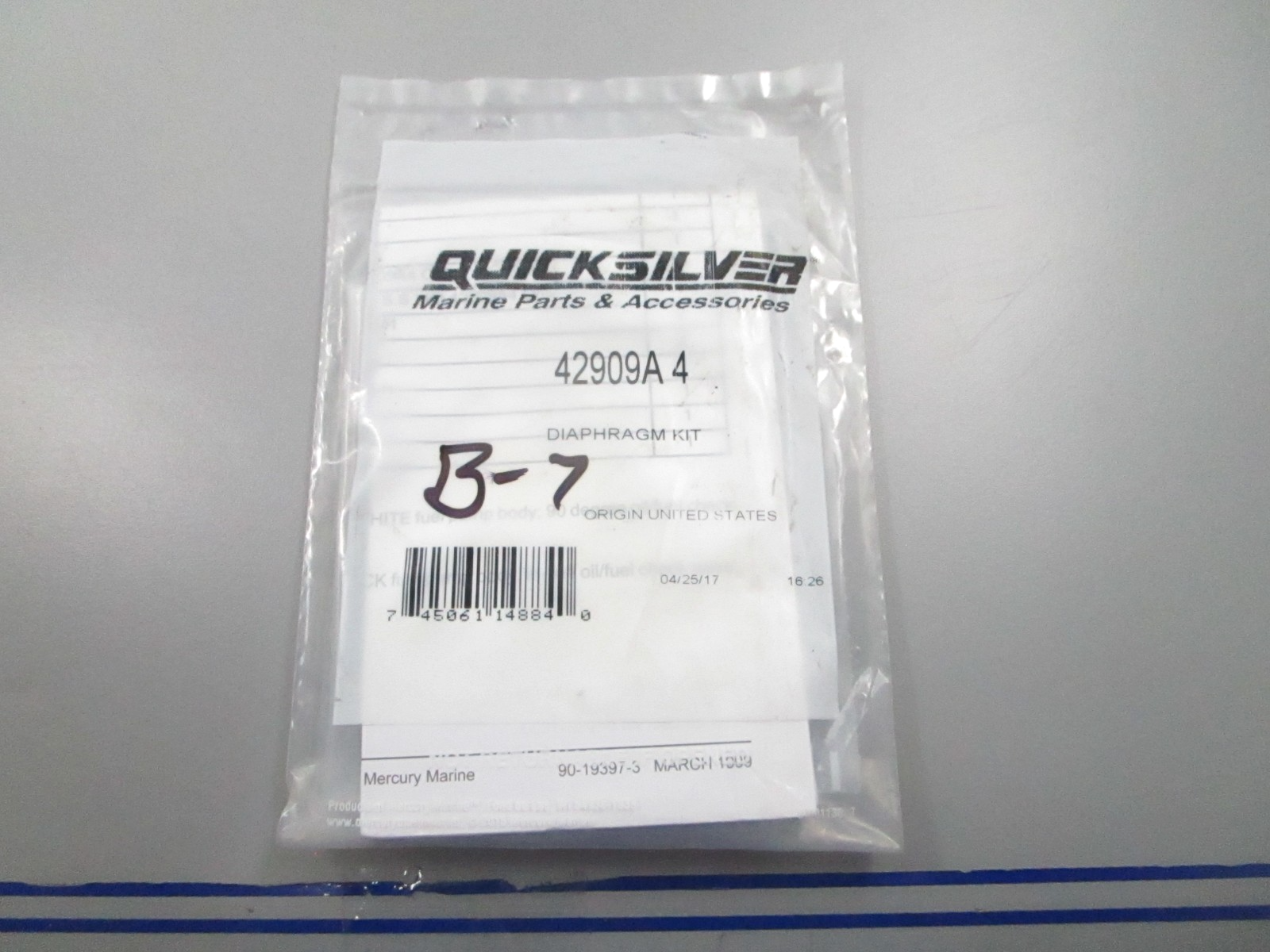 *NEW OEM* 0810 Mercury Quicksilver Diaphragm Kit 42909A4