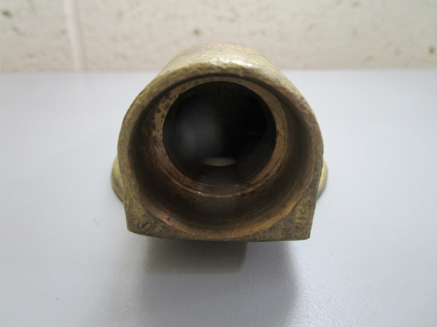 *NEW OEM* 0820 Volvo Penta Oil Cooler End Cover 831044