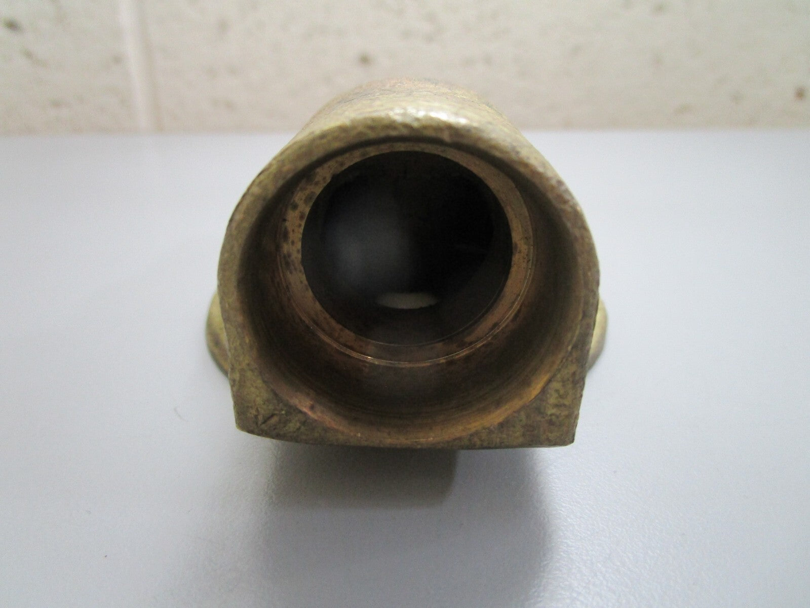 *NEW OEM* 0820 Volvo Penta Oil Cooler End Cover 831044