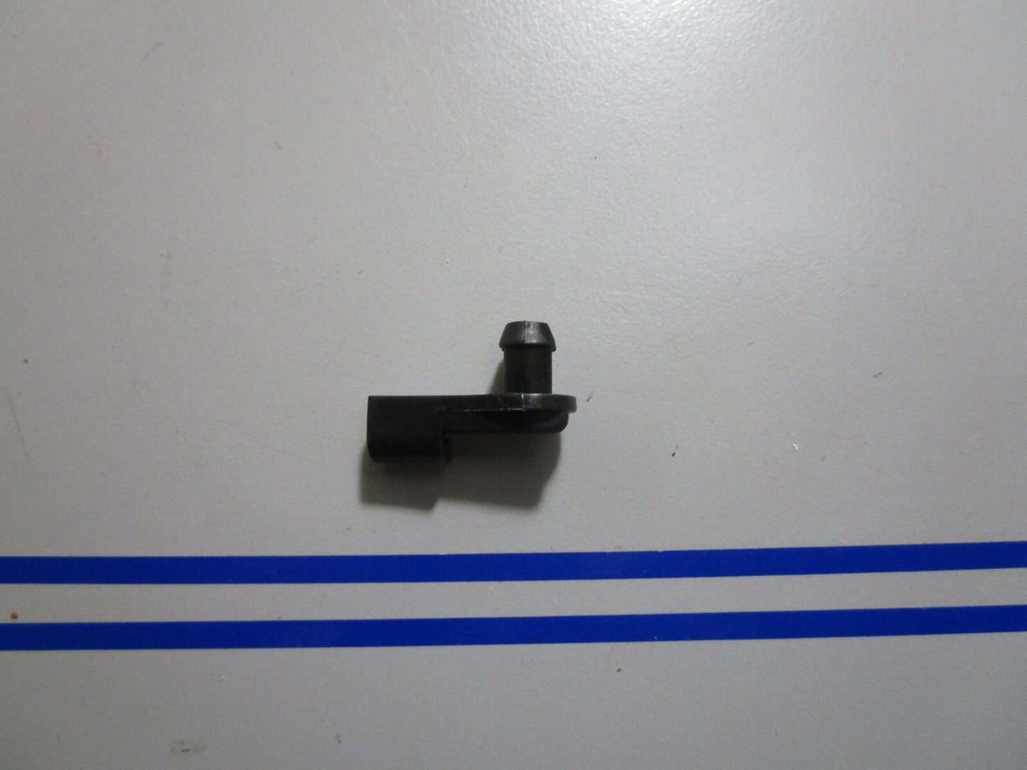 *NEW OEM*  0810 OMC Johnson Evinrude Trail Lock Retainer 335814 0335814