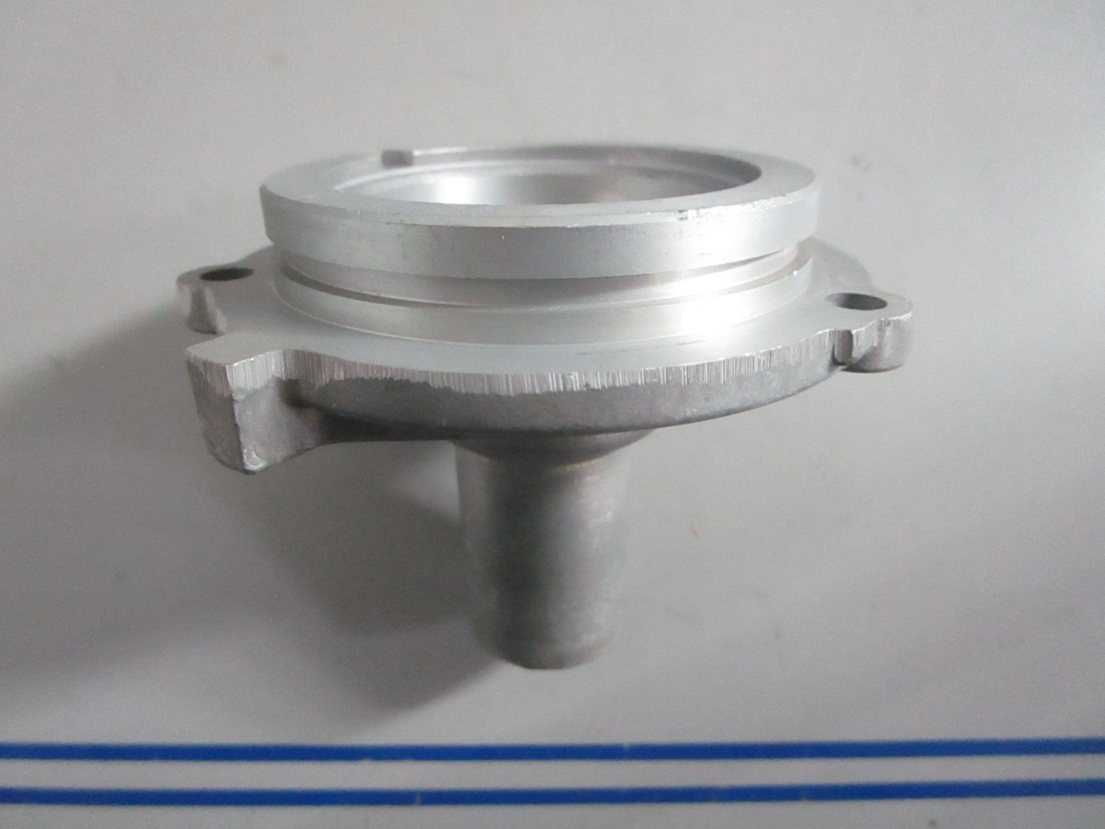 NEW OEM 663-15359-01-94 Yamaha Oil Seal Housing 0820