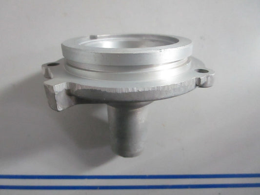 NEW OEM 663-15359-01-94 Yamaha Oil Seal Housing 0820