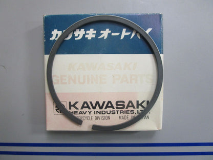*NEW OEM* 0770 Kawasaki Piston Ring 13003-3020