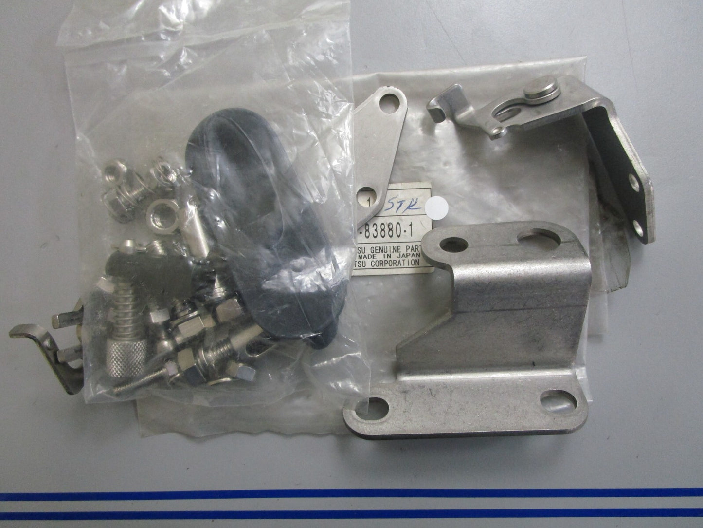 *NEW OEM* 0820 Tohatsu Remote Control Fitting Kit 398-83880-1