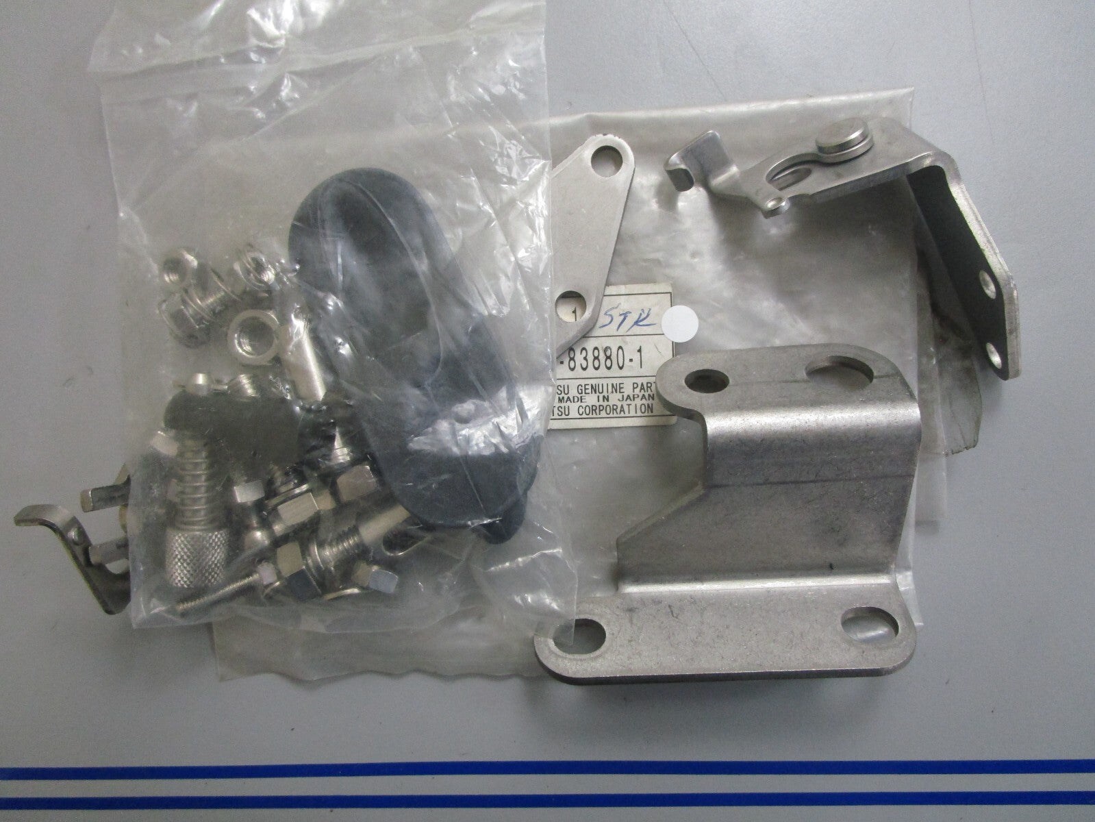 *NEW OEM* 0820 Tohatsu Remote Control Fitting Kit 398-83880-1