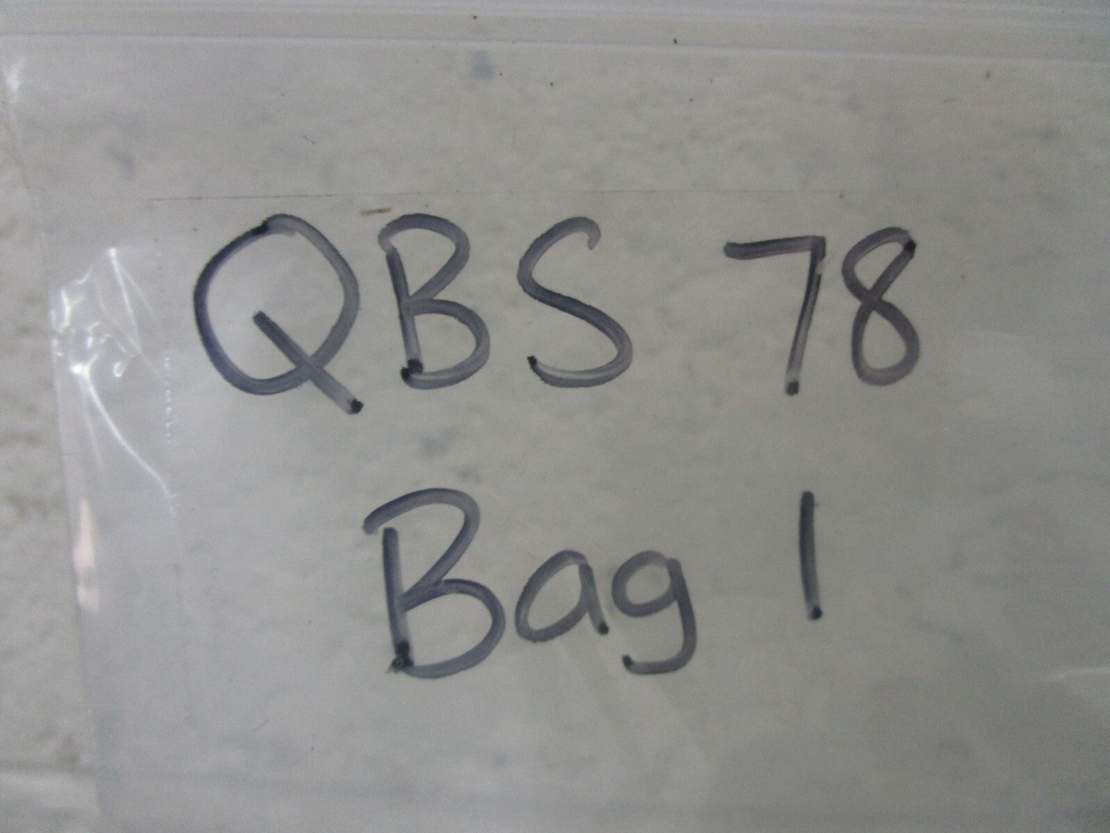 *NEW* 0770 (LOT OF 5) NGK Spark Plug BR8HS-10