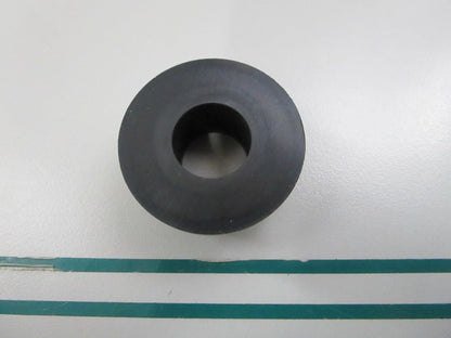 NEW OEM 3042401 Cummins Grommet Seal 0810
