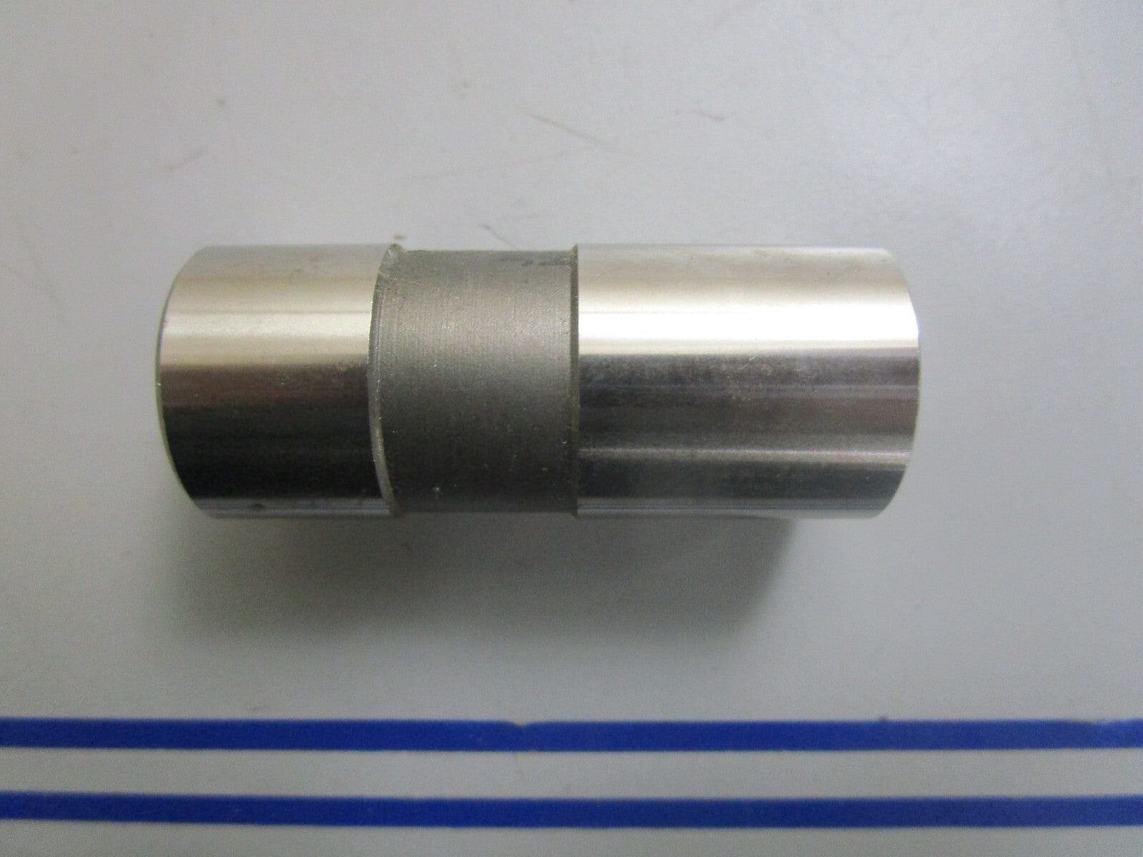 *NEW OEM* 0810 Mercury Quicksilver Lifter 72638