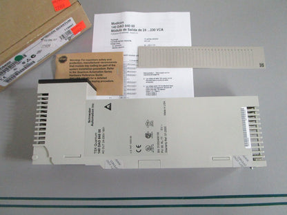 Schneider Modicon 140DAO84000 Quantum AC Output 16CH 24-230V NEW OEM 0820