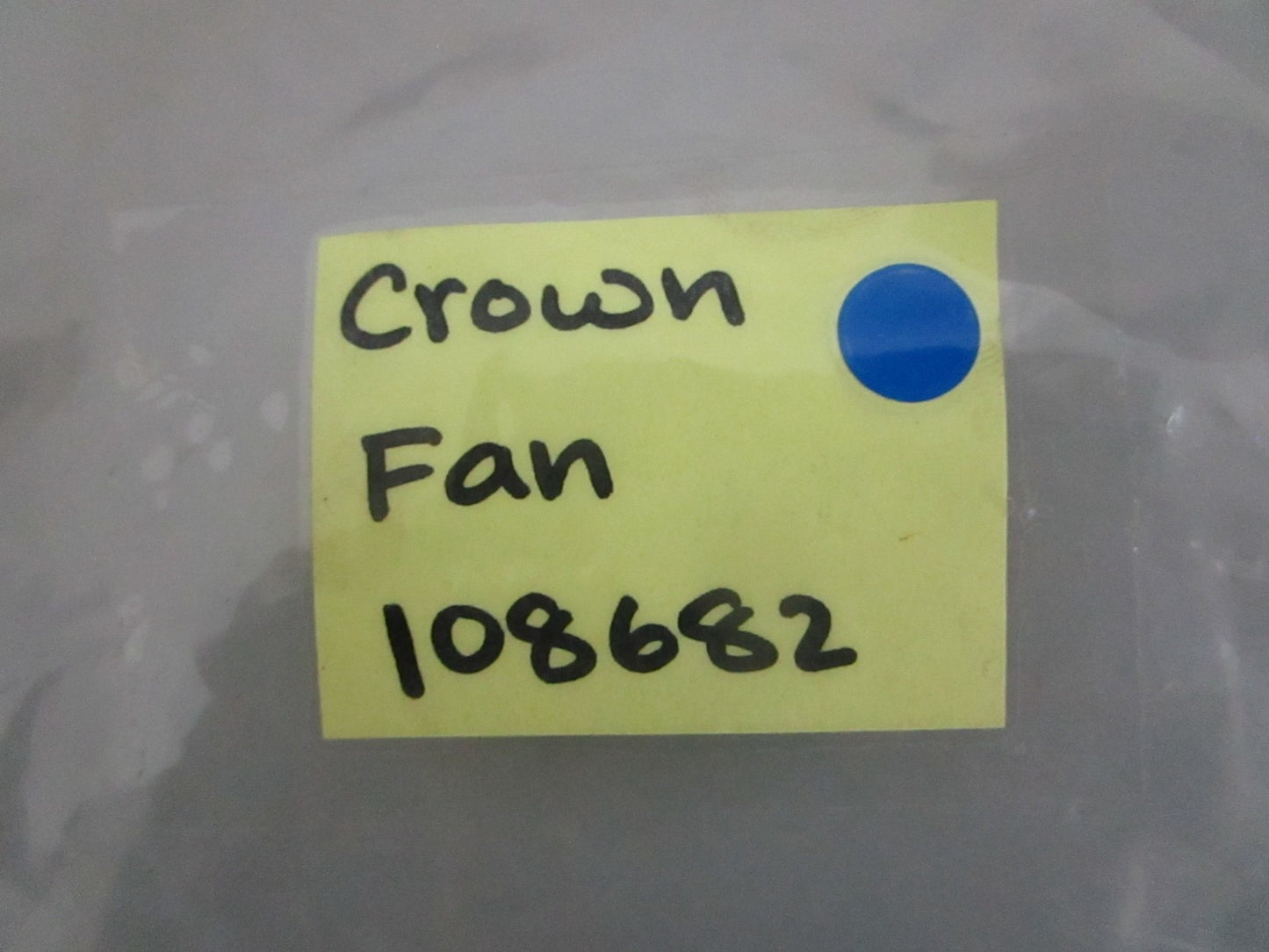*NEW OEM* 0820 Crown Fan 108682