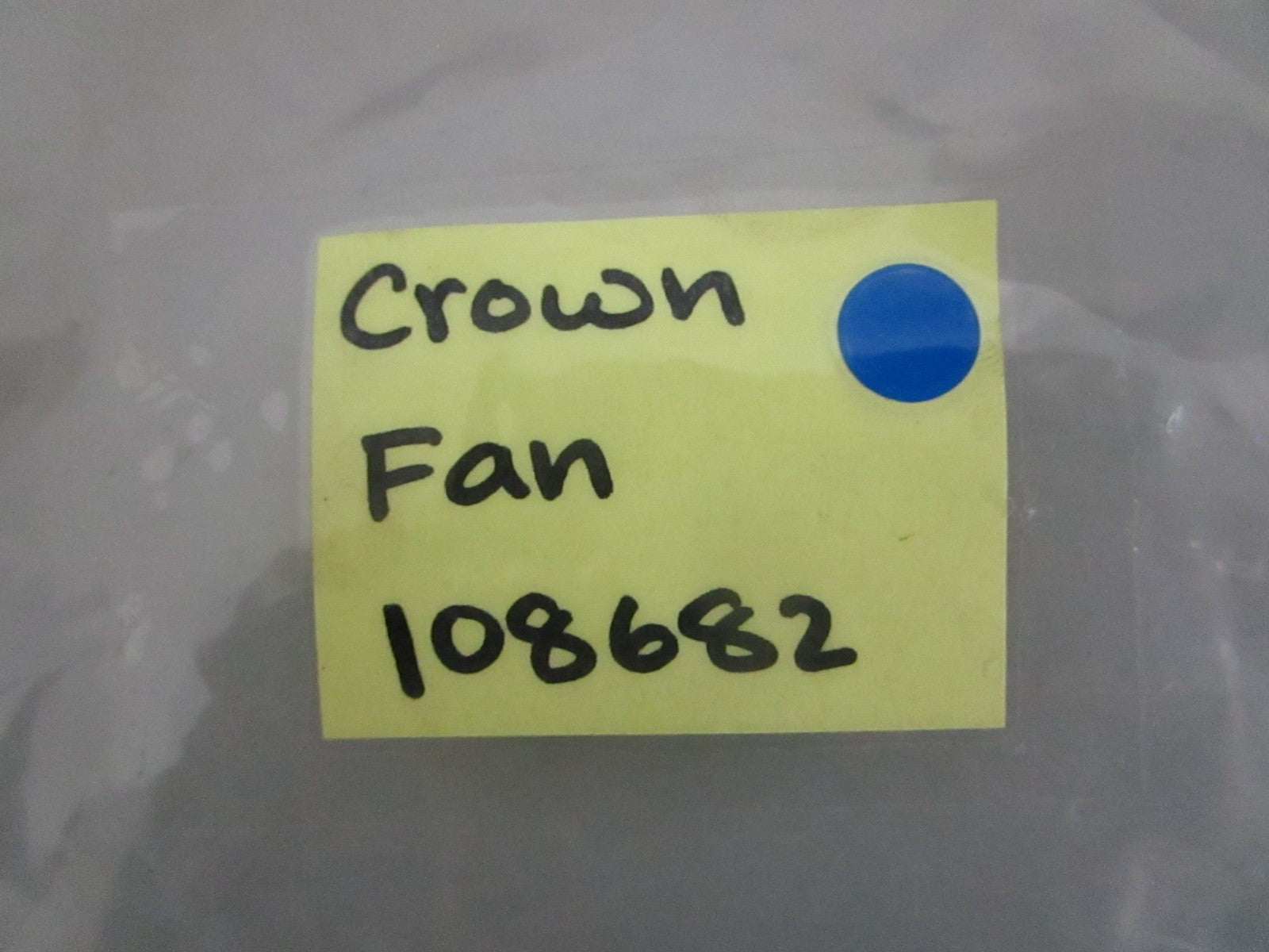 *NEW OEM* 0820 Crown Fan 108682