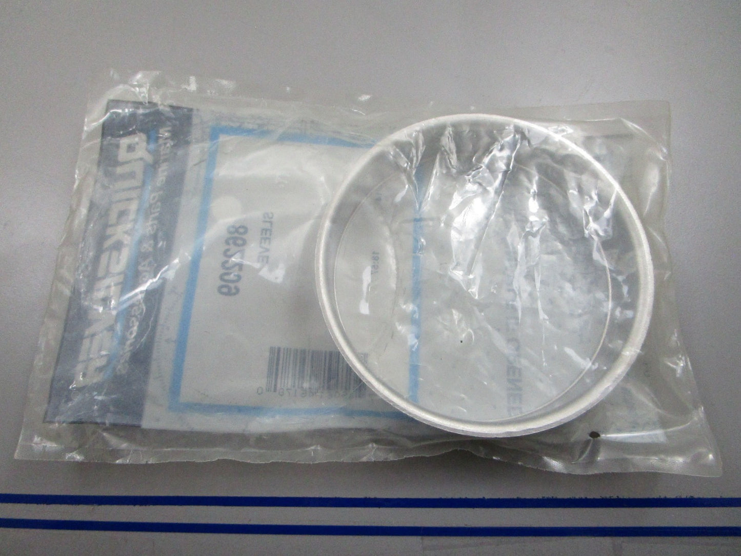 *NEW OEM* 0810 Mercury Quicksilver Sleeve 862209