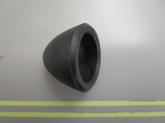 *NEW OEM* 0820 OMC Johnson Evinrude Propeller Nut Cap 303365 0303365