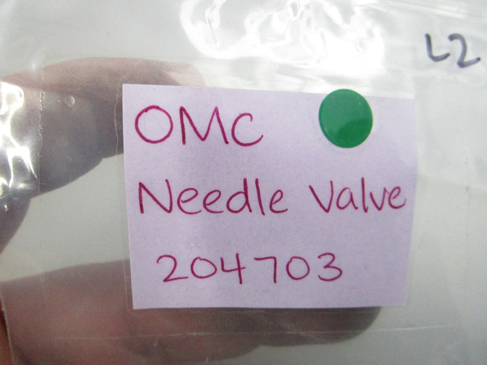 NEW OEM (LOT OF 2) 204703 0204703 OMC Johnson Evinrude Needle Valve 0810