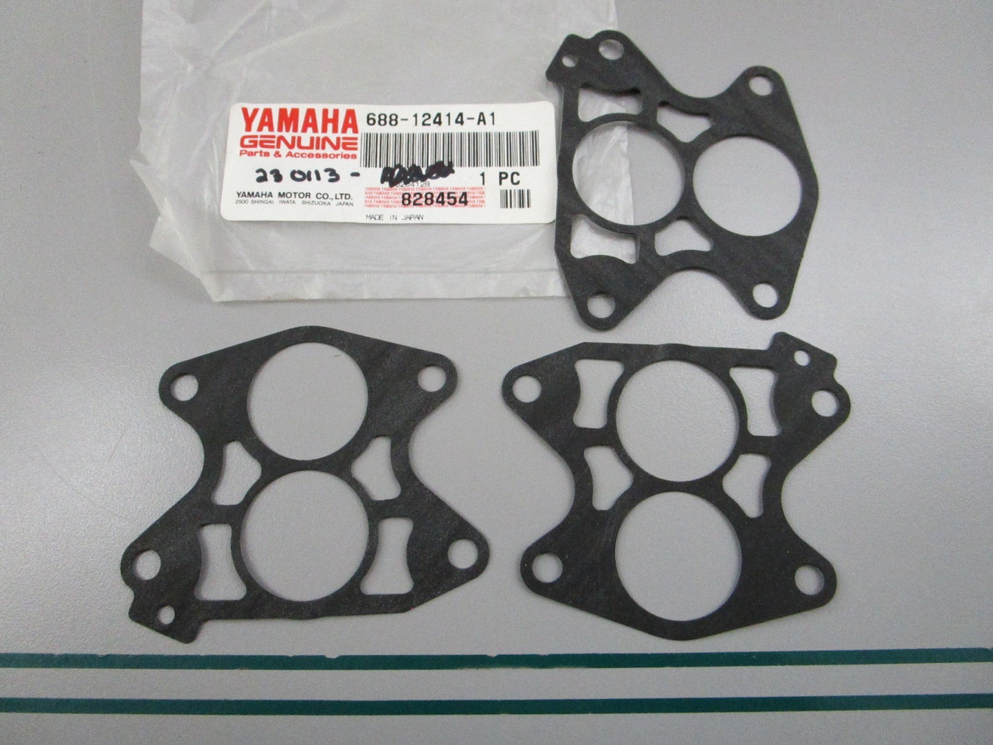 NEW OEM (LOT OF 3) 688-12414-A1-00 Yamaha Gasket 0810