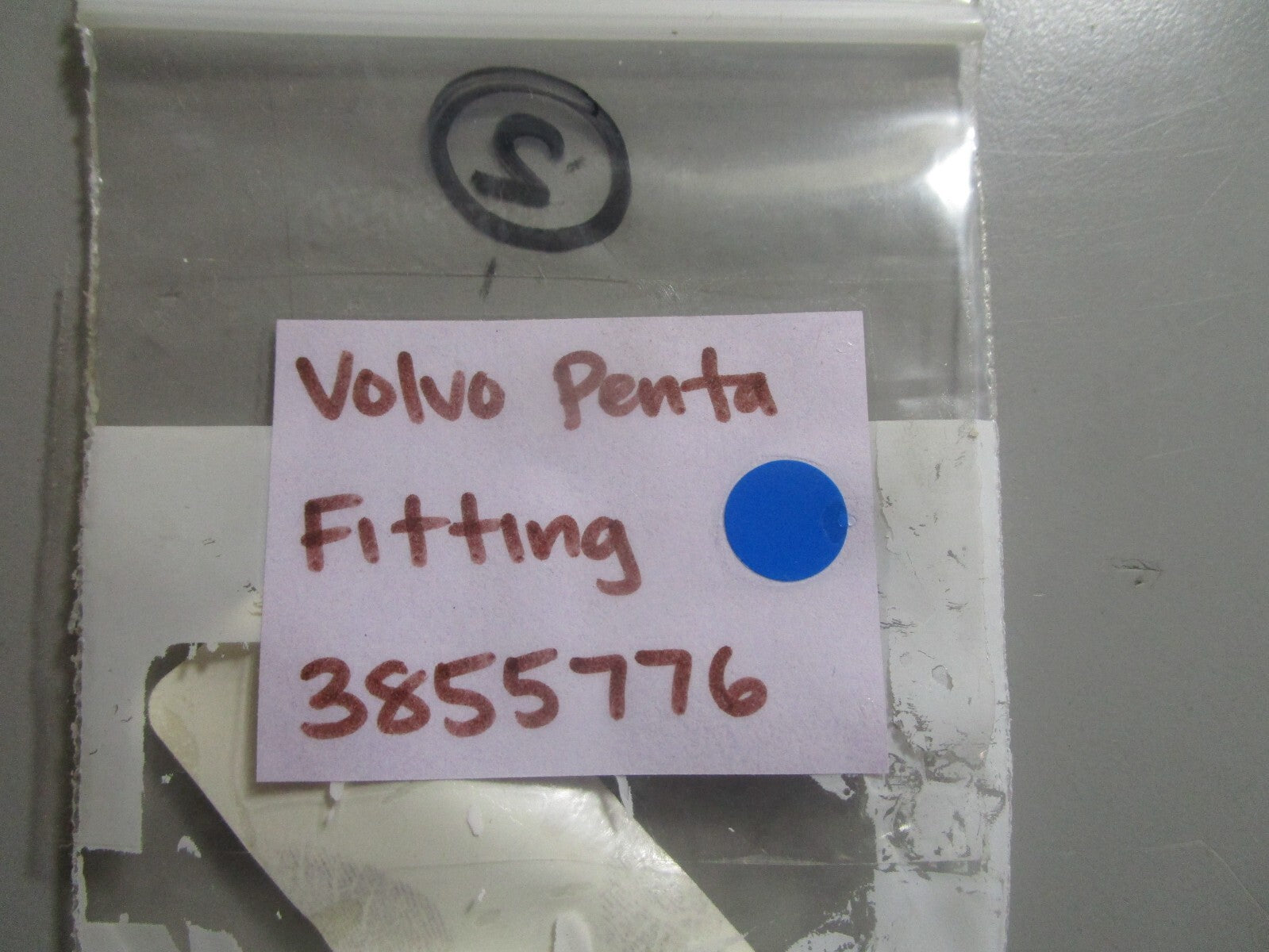 *NEW OEM* 0810 Volvo Penta Fitting 3855776