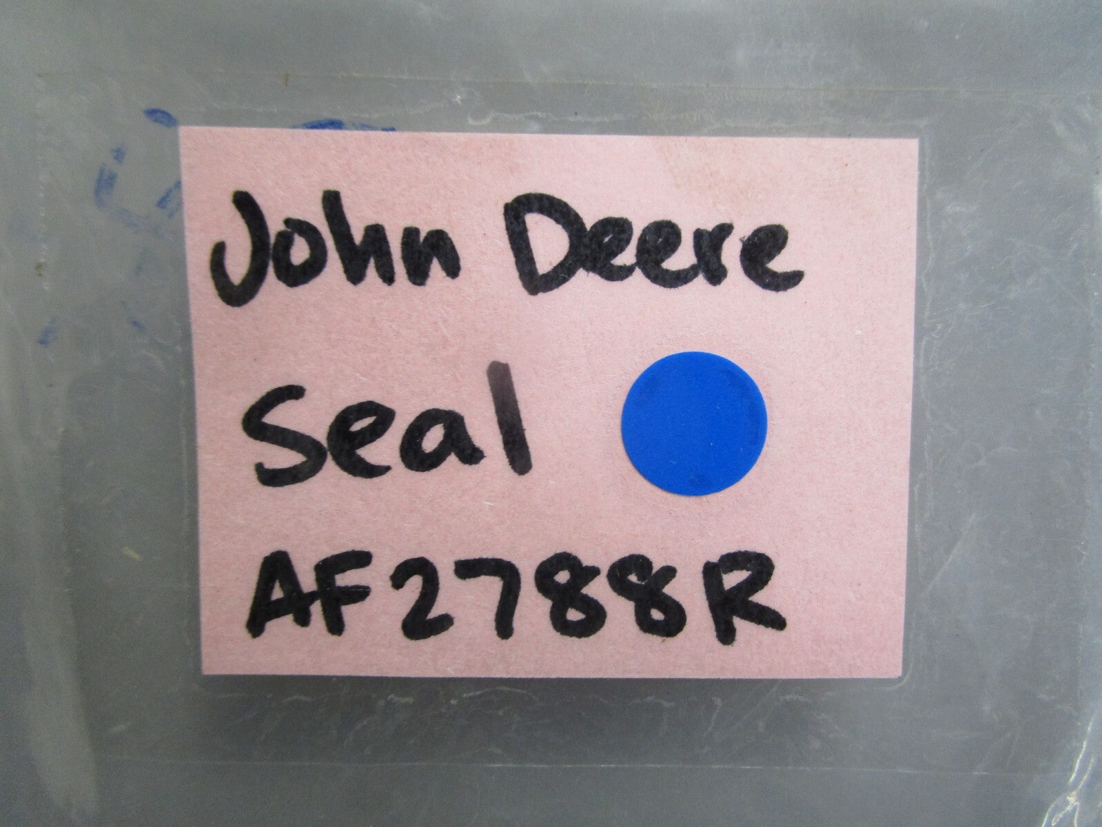 *NEW OEM* 0820 John Deere Seal AF2788R