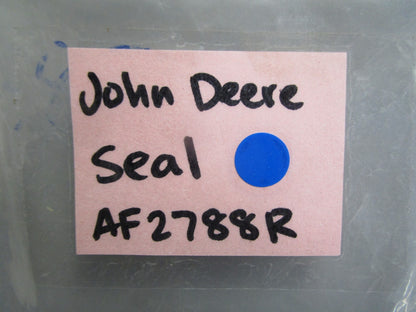 *NEW OEM* 0820 John Deere Seal AF2788R