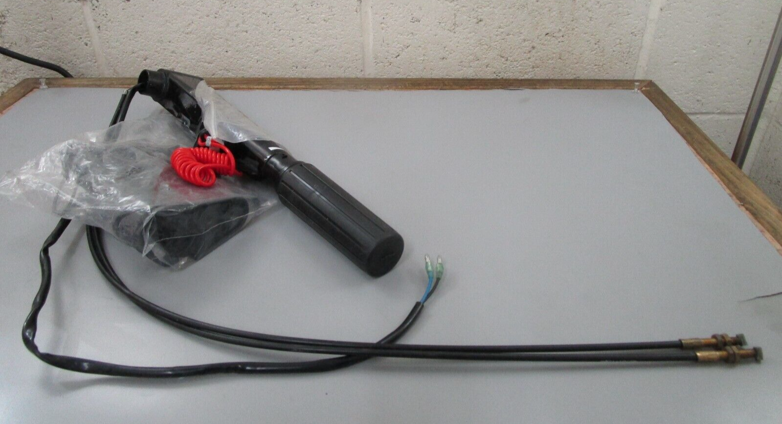*NEW OEM* 0780 Suzuki DF 25 hp 06' - 14' Tiller Handle Assembly 63111-95J00-0EP