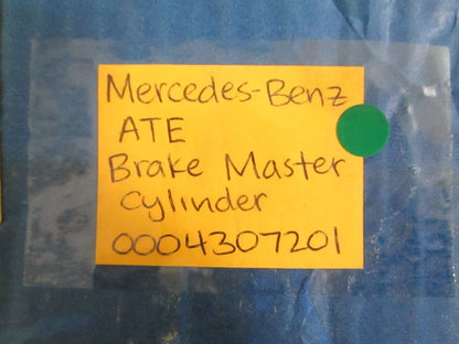 NEW OEM 0004307201 Mercedes-Benz ATE Brake Master Cylinder 0820