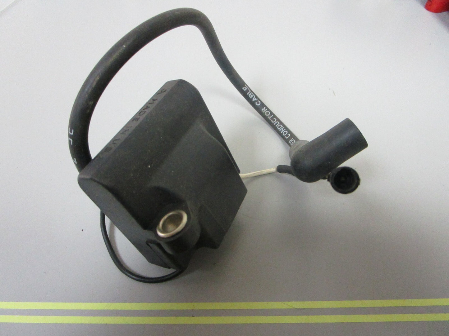 *NEW OEM* 0720 Mercury Force Chrysler Quicksilver Ignition Coil F615475