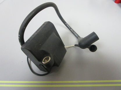 *NEW OEM* 0720 Mercury Force Chrysler Quicksilver Ignition Coil F615475