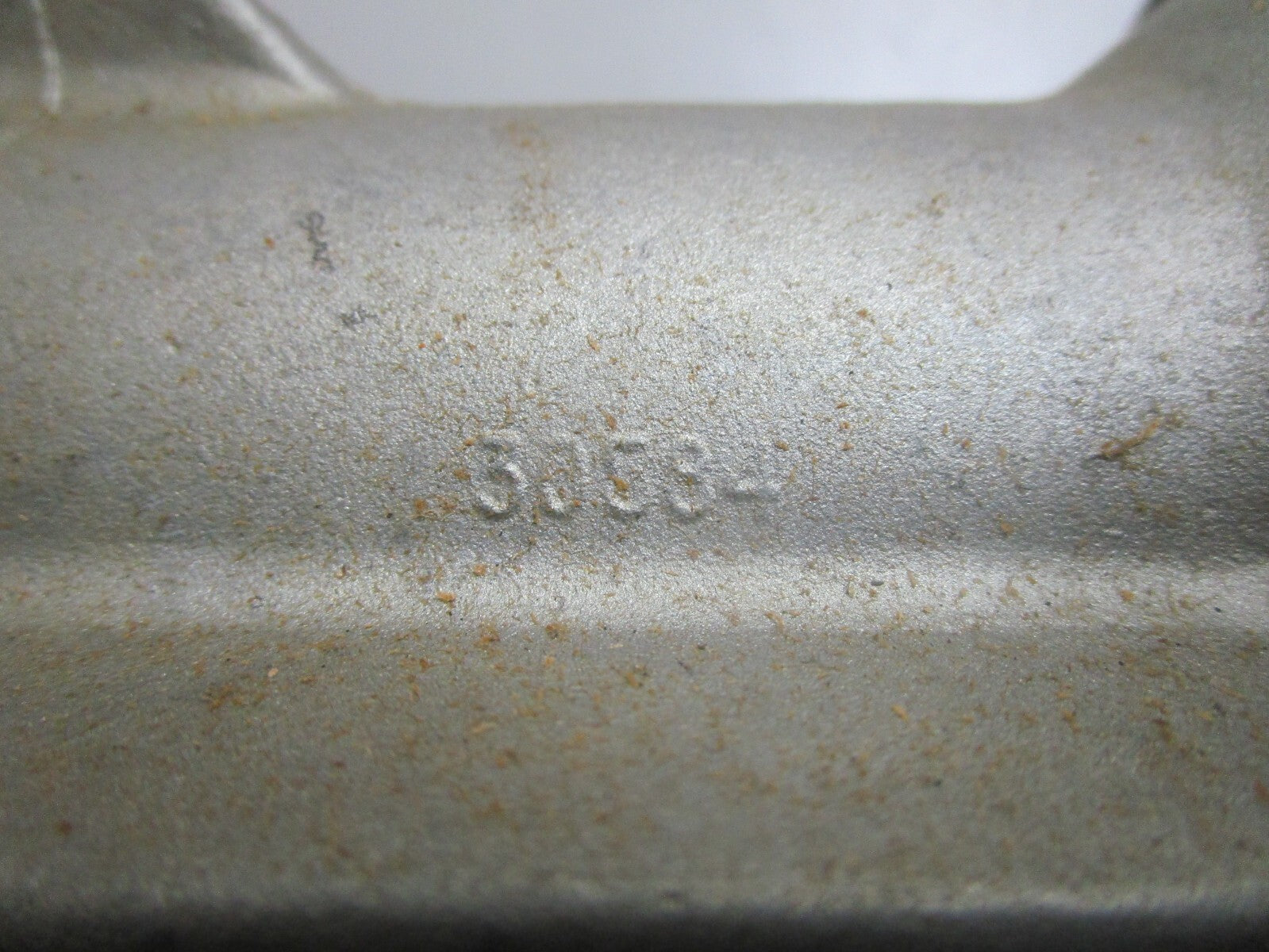 *NEW OEM* 0820 Mercury Quicksilver Bearing Carrier 30579A1