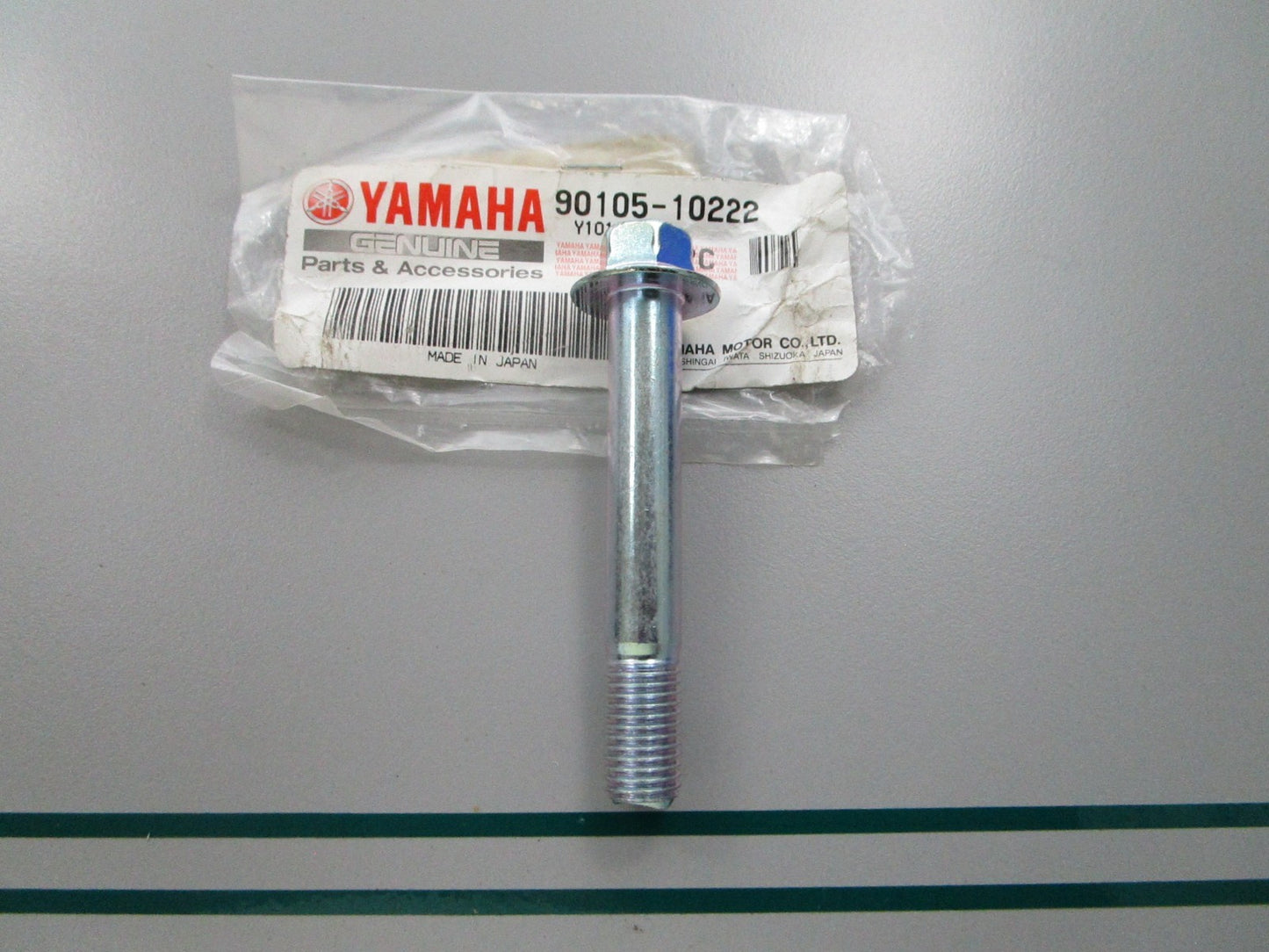 NEW OEM 90105-10222 Yamaha Flange Bolt 0810