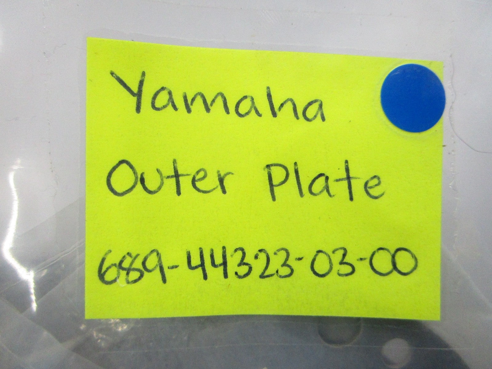 NEW OEM 689-44323-03-00 Yamaha Outer Plate 0810
