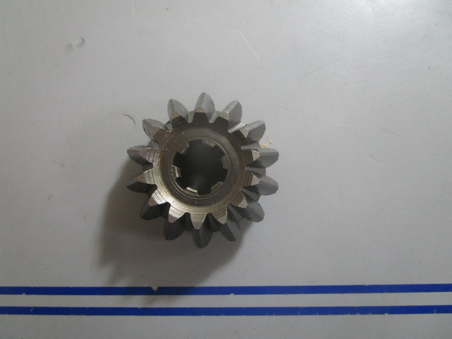 *NEW OEM* 0810 Mercury Quicksilver Pinion Gear 43-31419