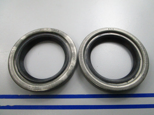 NEW OEM (LOT OF 2) Mercury Quicksilver 26-54926 Oil Seal 0810