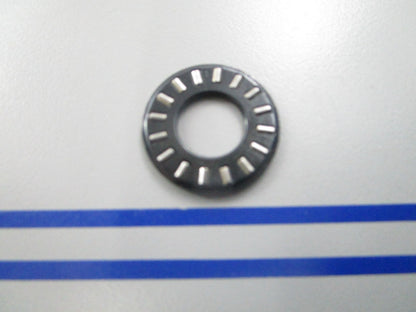 *NEW OEM* 0810 OMC Johnson Evinrude Thrust Bearing 391065 0391065