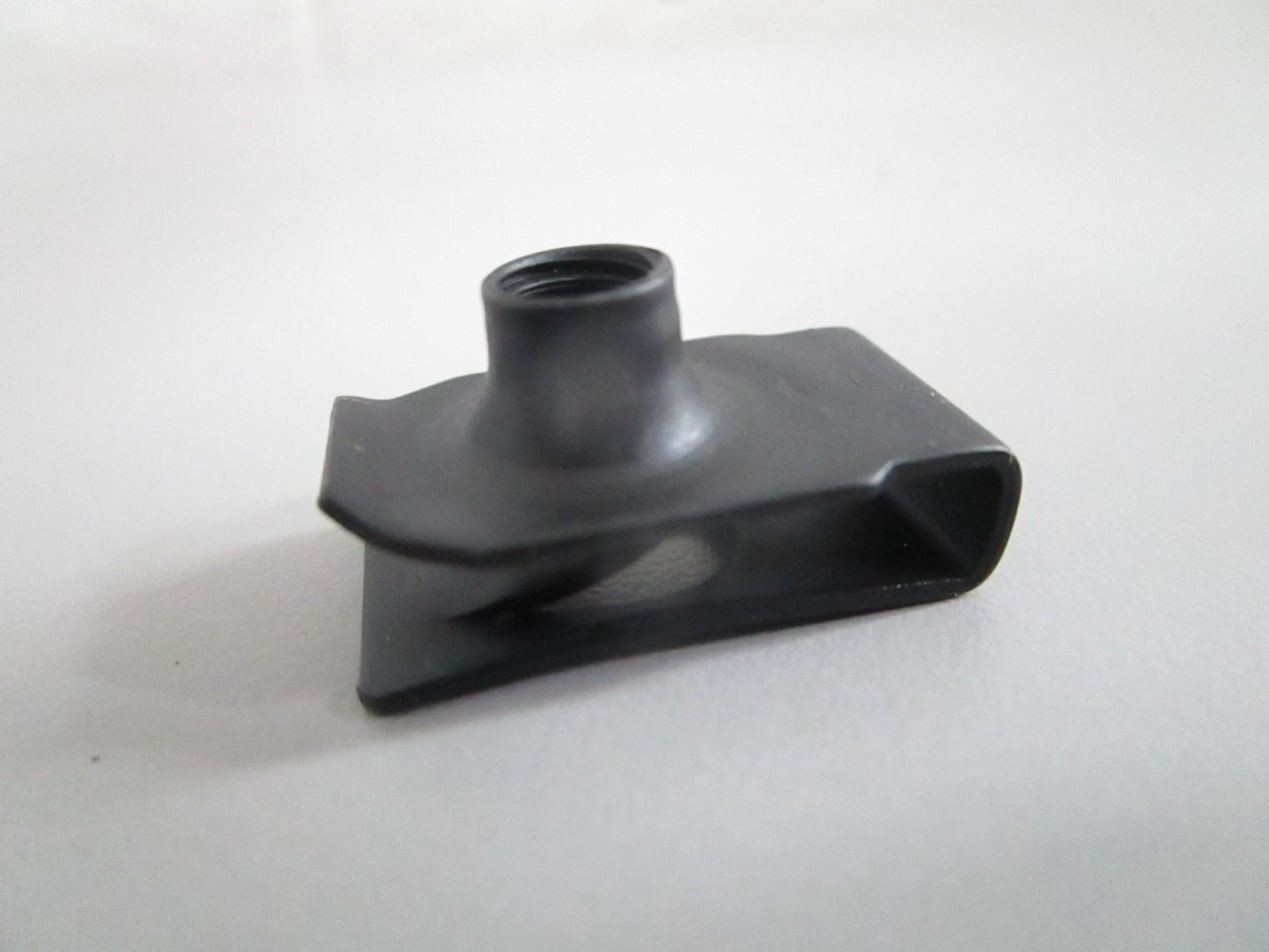 NEW OEM (LOT OF 10) M84972 John Deere Panel Nut 0820