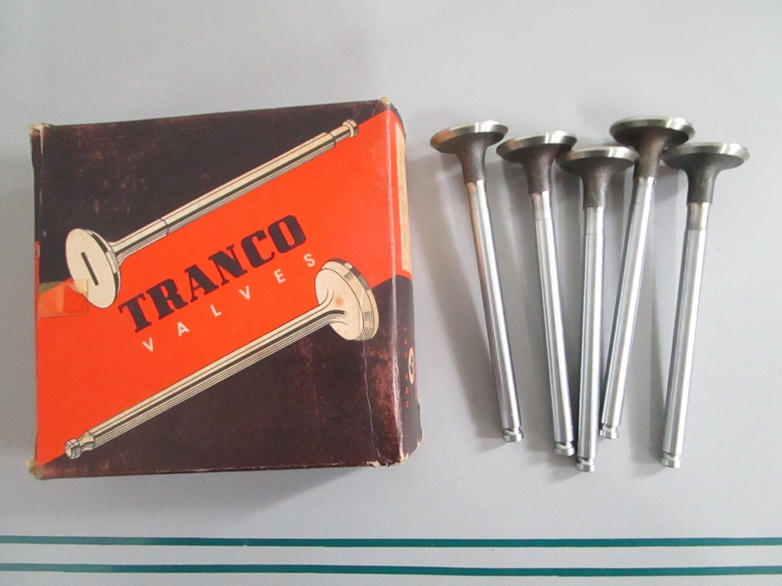 NEW OEM TF33975 Tranco 5 Triumph Exhaust Valve Set 0820