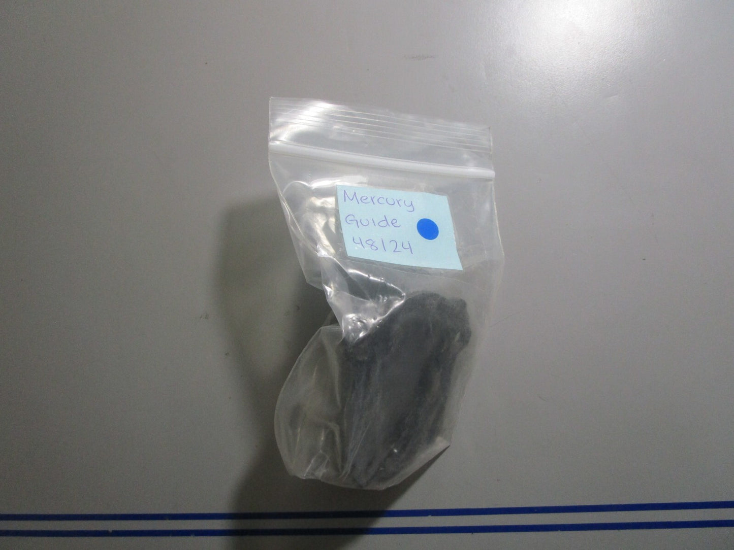 *NEW OEM* 0810 Mercury Quicksilver Guide 48124