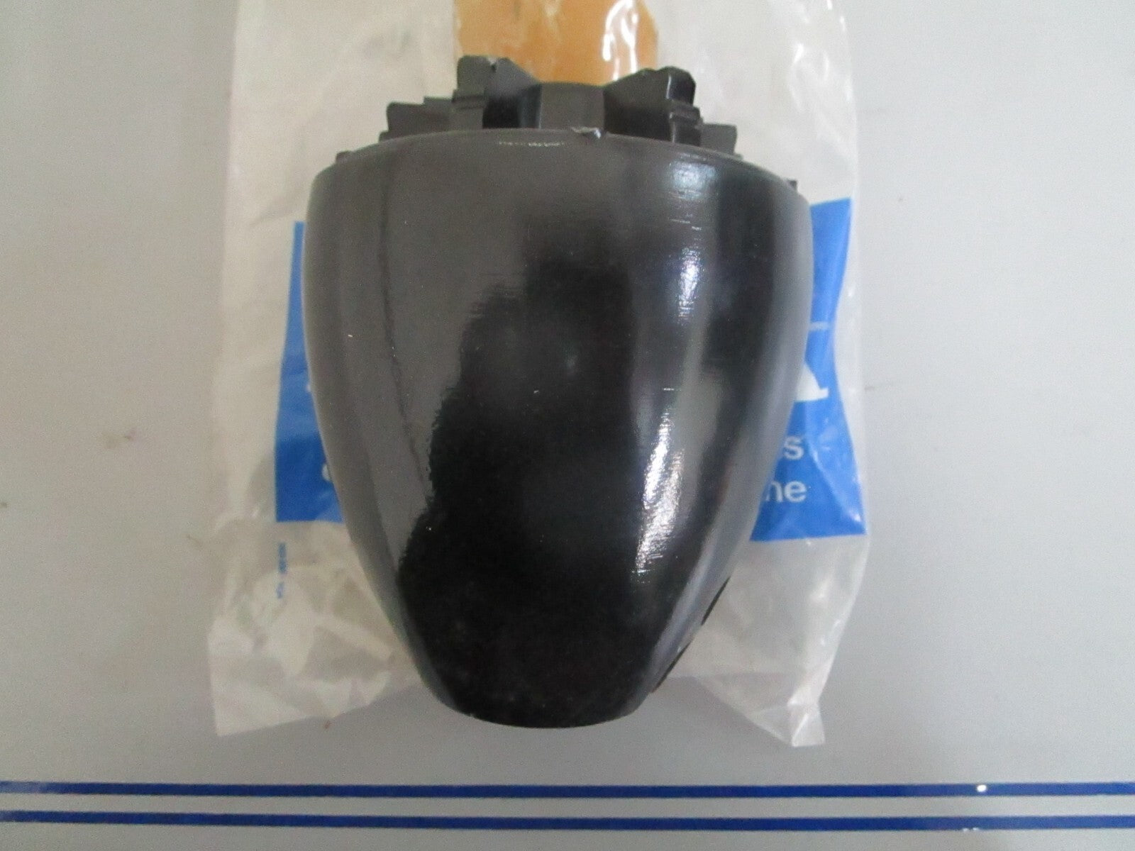 *NEW OEM* 0820 Volvo Penta Spinner 872542