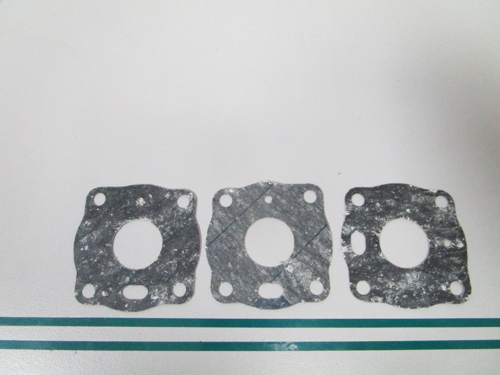 NEW OEM (LOT OF 3) 203161 0203161 OMC Johnson Evinrude Gasket 0810