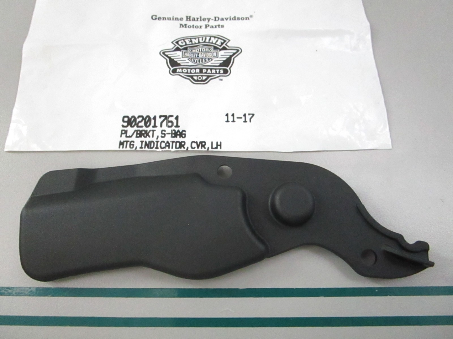NEW OEM 90201761 Harley Davidson Bracket 0810