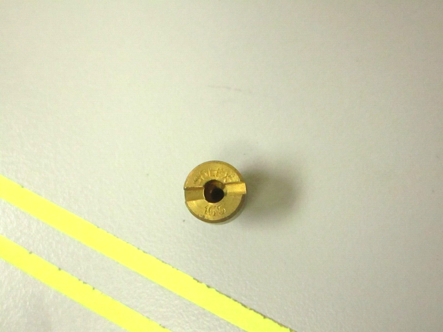 *NEW OEM* 0750 Volvo Penta MAIN JET 834592