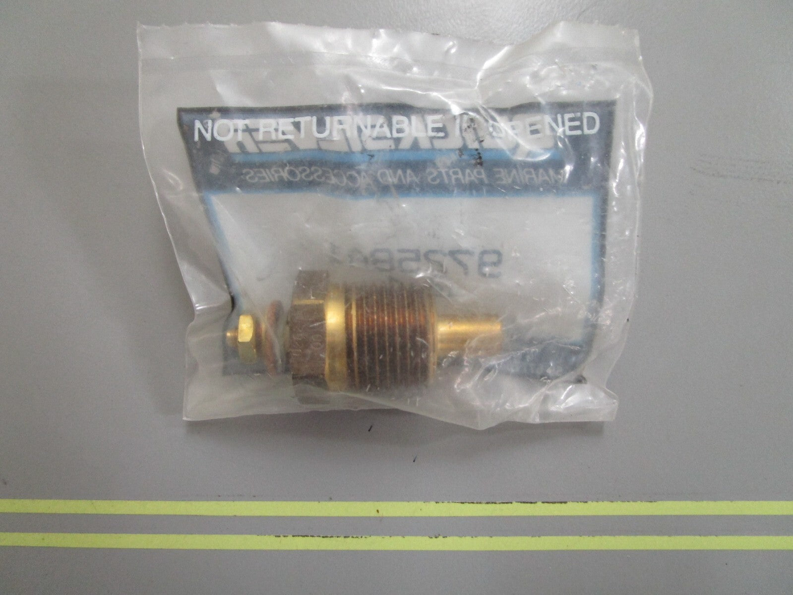 *NEW OEM* 0810 Mercury Quicksilver Water Temperature Sender 97258A1