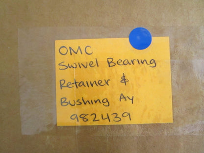 *NEW OEM* 0820 OMC Johnson Evinrude Swivel Bearing Retainer & Bushing Ay 982439